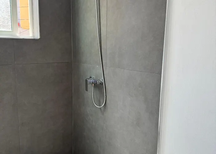 Bejart 6 * Τίρανα